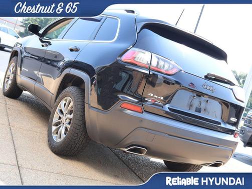 Diamond Black Crystal Pearlcoat 2020 Jeep Cherokee Latitude Plus