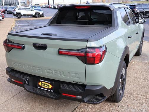 2026 Hyundai SANTA CRUZ SEL Activity