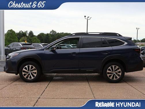 Cosmic Blue Pearl 2025 Subaru Outback Premium