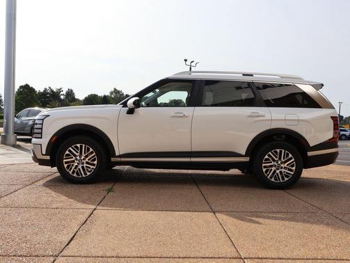 Creamy White Pearl 2027 Hyundai PALISADE SEL 7P