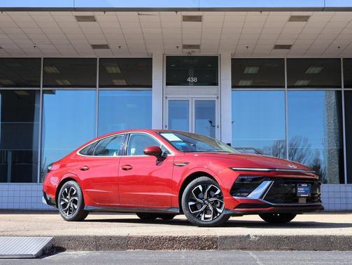 2024 Hyundai SONATA SEL