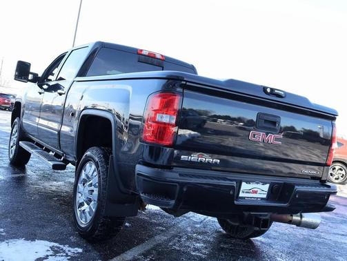 2016 GMC Sierra 2500 Denali
