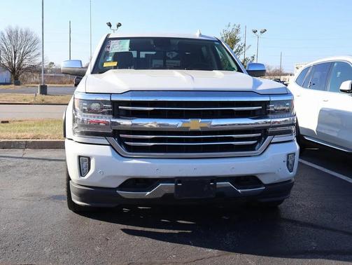 2017 Chevrolet Silverado 1500 High Country
