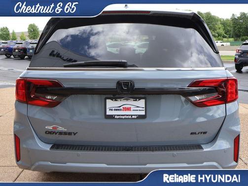 Smoke Blue Pearl 2026 Honda Odyssey Elite