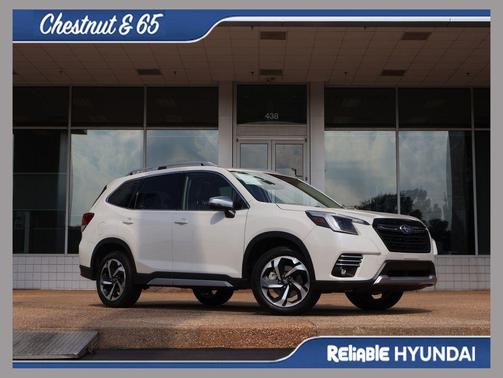 Crystal White Pearl 2023 Subaru Forester Touring