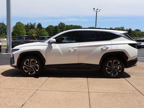 Creamy White Pearl 2026 Hyundai TUCSON Hybrid Limited