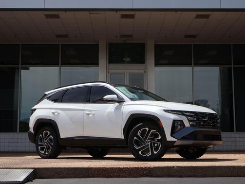 Creamy White Pearl 2026 Hyundai TUCSON Hybrid Limited