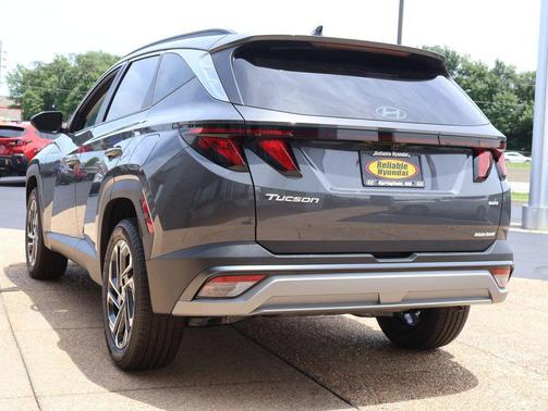 Ecotronic Gray 2026 Hyundai TUCSON SEL Plus