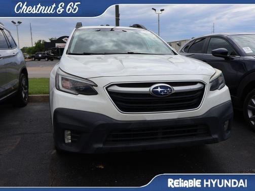 Crystal White Pearl 2020 Subaru Outback Premium