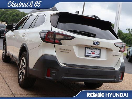Crystal White Pearl 2020 Subaru Outback Premium