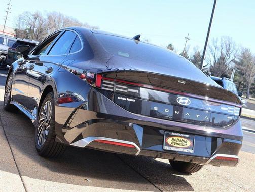 Carbon Blue 2026 Hyundai SONATA Hybrid SE