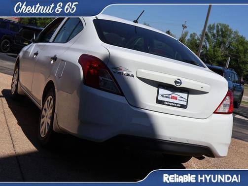 2016 Nissan Versa 1.6 S