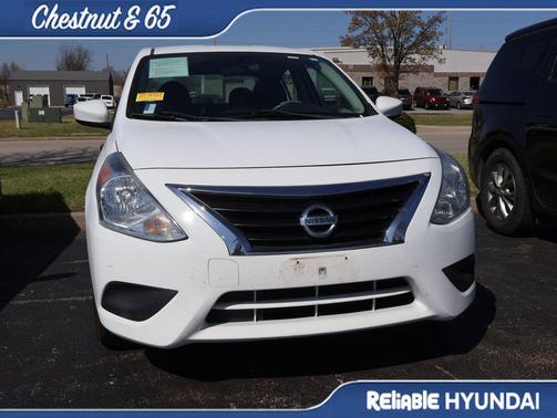 2016 Nissan Versa 1.6 S