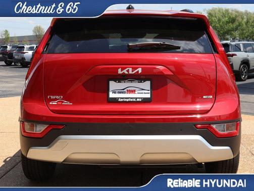 Runway Red 2023 Kia Niro EX