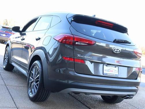 2019 Hyundai TUCSON SE