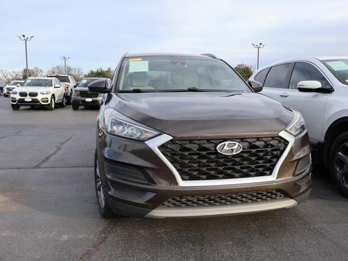 2019 Hyundai TUCSON SE