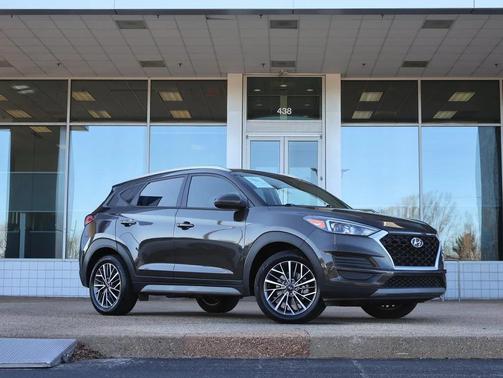 2019 Hyundai TUCSON SE