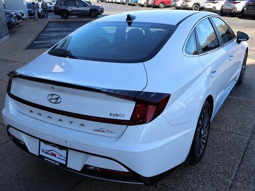 2021 Hyundai SONATA SEL