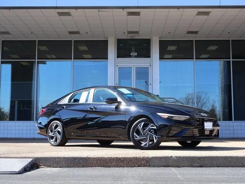 2024 Hyundai ELANTRA HEV Limited