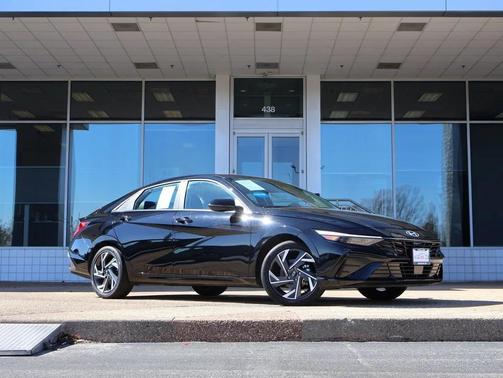 2024 Hyundai ELANTRA HEV Limited