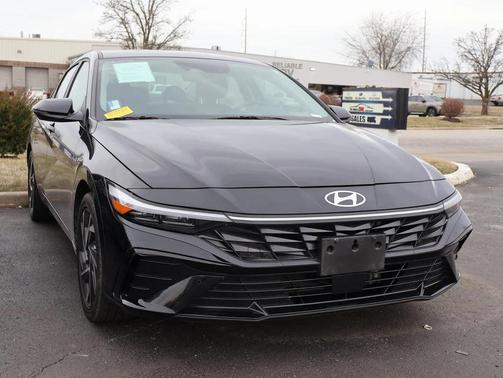 2024 Hyundai ELANTRA HEV Limited