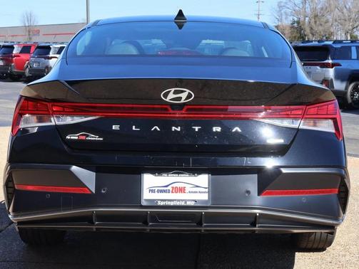 2024 Hyundai ELANTRA HEV Limited