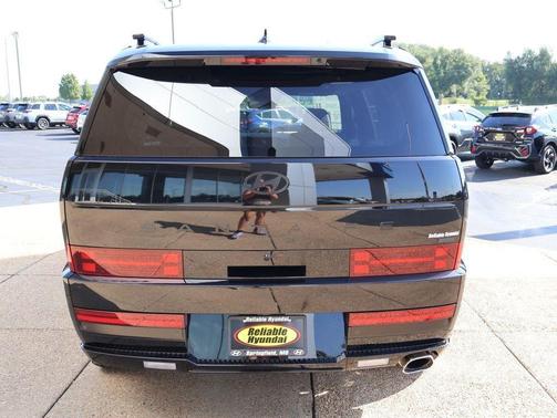 Phantom Black 2027 Hyundai SANTA FE Calligraphy