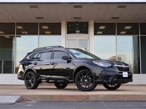 2021 Subaru Outback Base