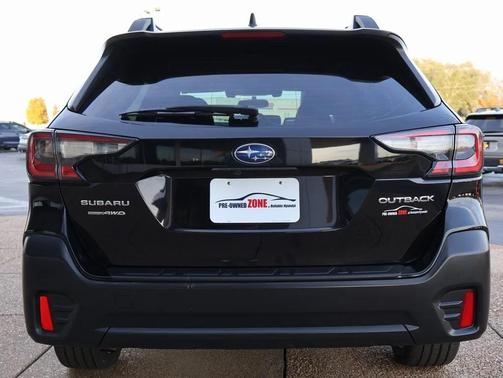 2021 Subaru Outback Base