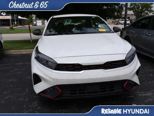 Snow White Pearl 2024 Kia Forte GT-Line