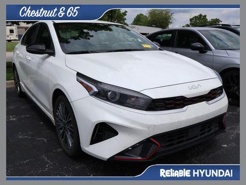 Snow White Pearl 2024 Kia Forte GT-Line
