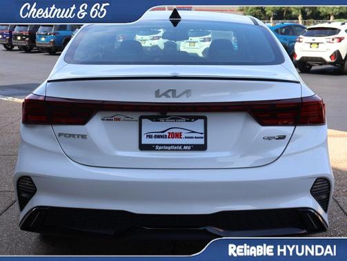 Snow White Pearl 2024 Kia Forte GT-Line