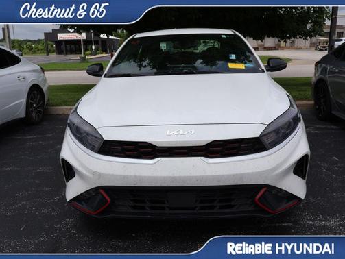 Snow White Pearl 2024 Kia Forte GT-Line