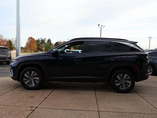 2022 Hyundai TUCSON Hybrid Blue