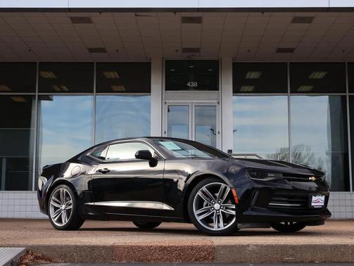 2017 Chevrolet Camaro 1LT