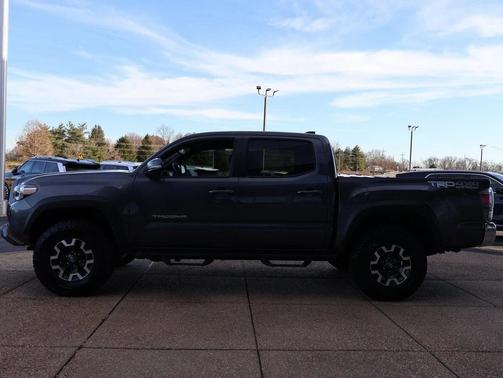 2022 Toyota Tacoma 