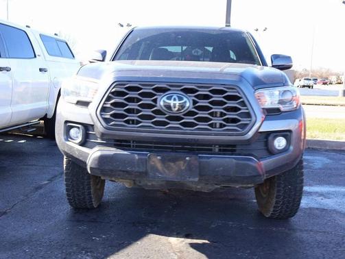 2022 Toyota Tacoma TRD Off Road