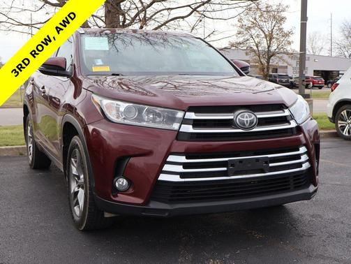 Ooh La La Rouge Mica 2017 Toyota Highlander Limited
