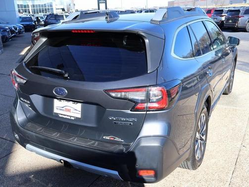 2023 Subaru Outback Touring