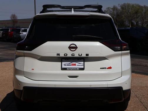 2025 Nissan Rogue Rock Creek
