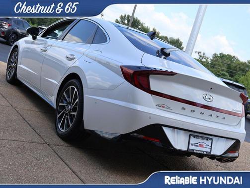 Quartz White 2022 Hyundai SONATA Limited