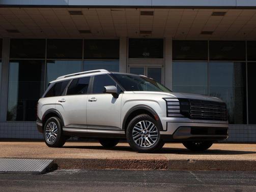 Typhoon Silver 2026 Hyundai PALISADE SEL 7P