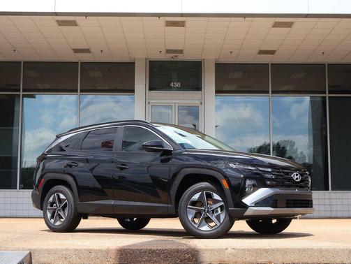 Phantom Black 2026 Hyundai TUCSON SEL