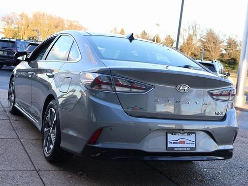 2019 Hyundai SONATA Hybrid Limited