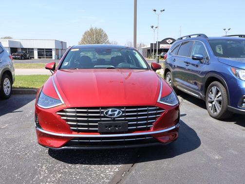 Ultimate Red 2023 Hyundai SONATA Hybrid Limited