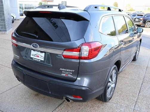 2022 Subaru Ascent Limited 8-Passenger