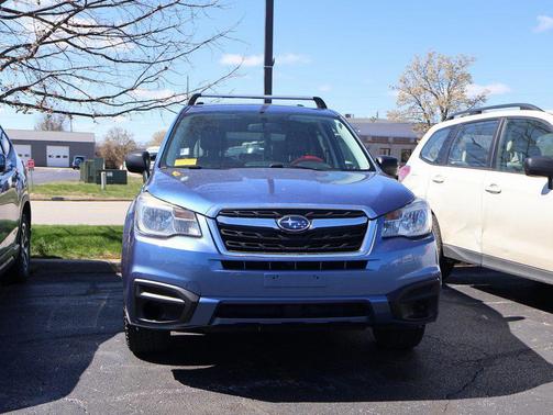 Quartz Blue Pearl 2017 Subaru Forester 2.5i