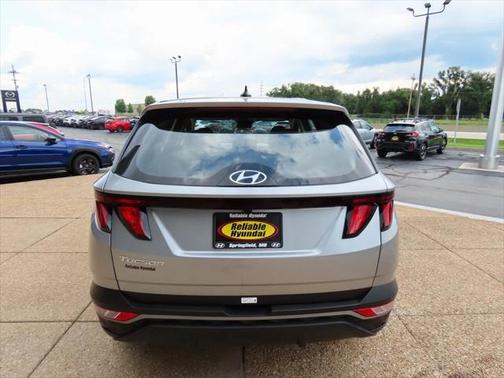 2024 Hyundai TUCSON SE