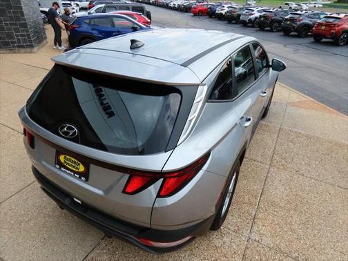 2024 Hyundai TUCSON SE