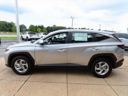 2024 Hyundai TUCSON SE